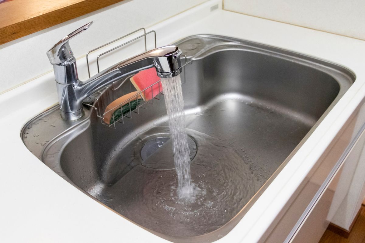 Stainless Steel Kitchen Sinks